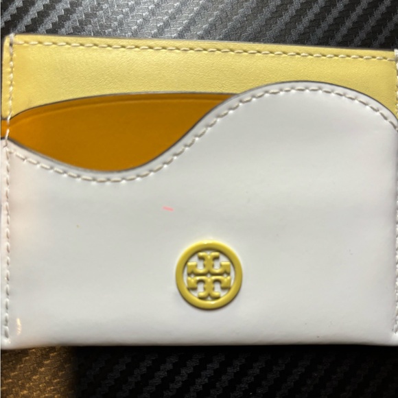 Tory Burch Card Case- Fair Condition. - Picture 7 of 9